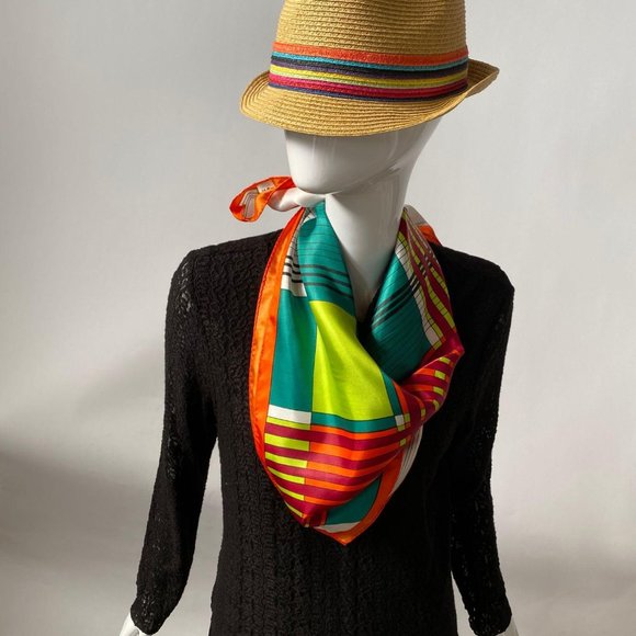 Aqua Sheen Water Repellent Vintage Scarf - Picture 9 of 15